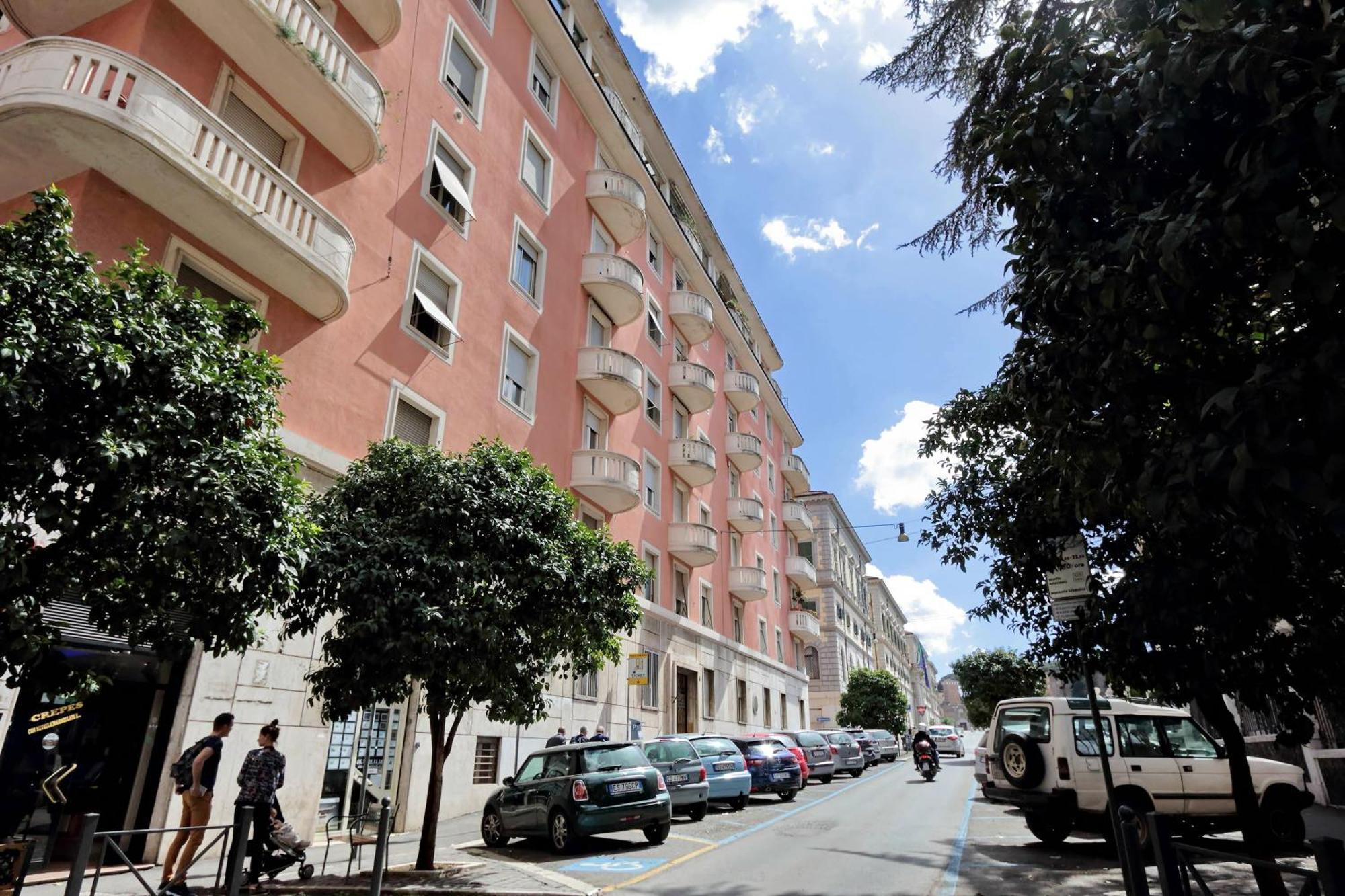 Bellezza Al Colosseo - B&B & Apts Rome Exterior photo